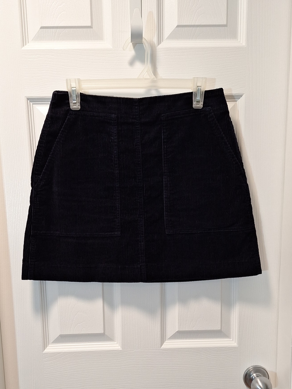 UNIQLO Navy Medium Wale Corduroy Patch-Pocket Mini Skirt.